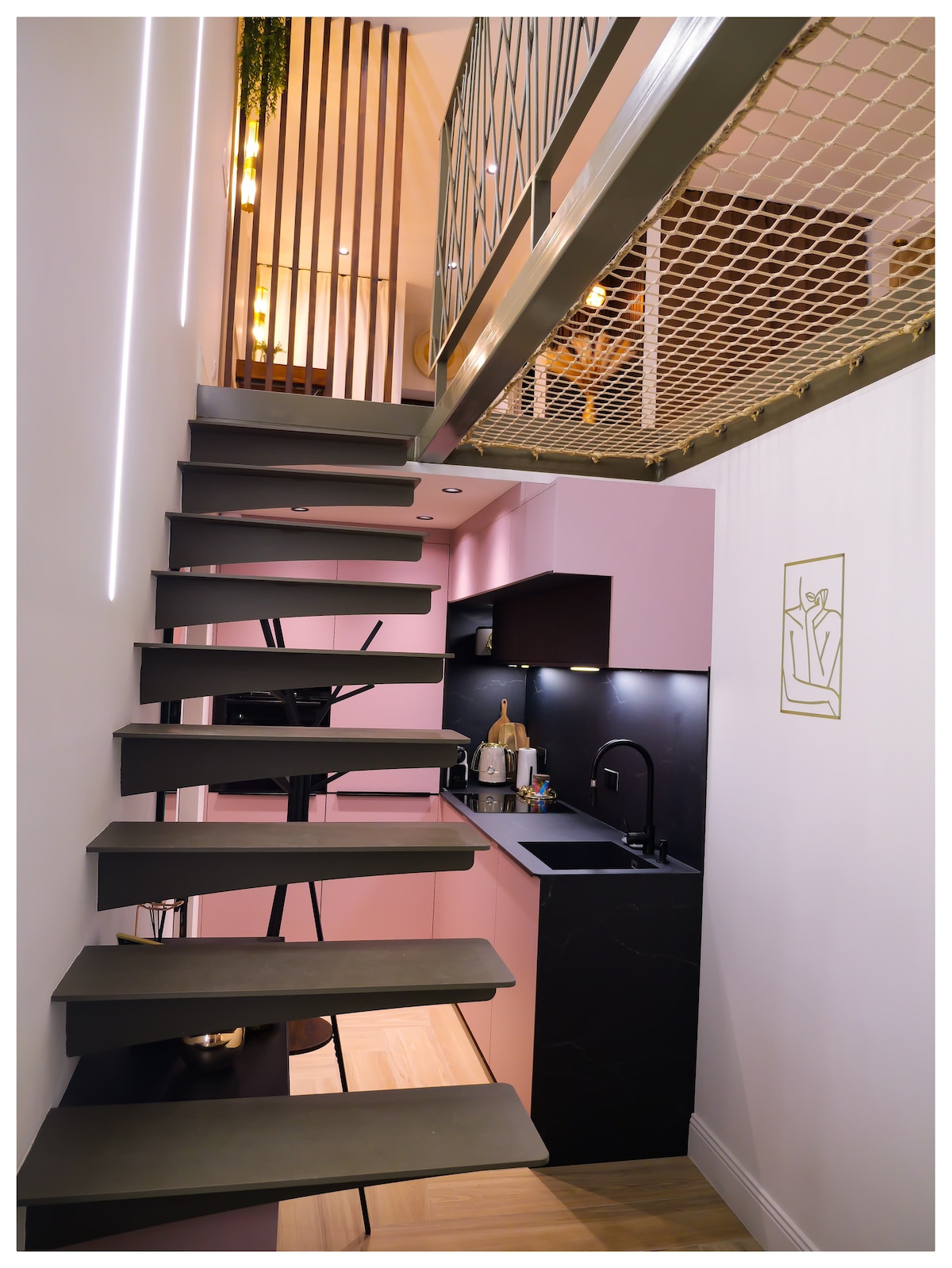 Loft unique, entre pierre, bois et lumière — photo 12
